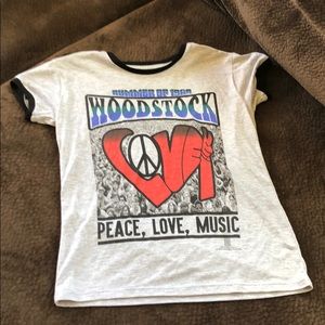 Size small Woodstock T